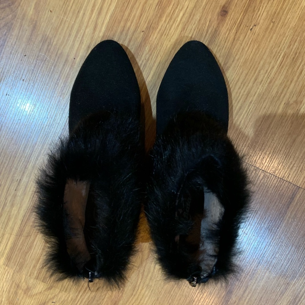 Fur suede booties